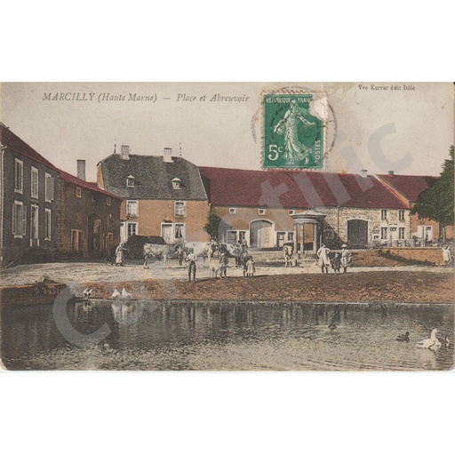 (52) - Marcilly en Bassigny - Place et Abreuvoir
